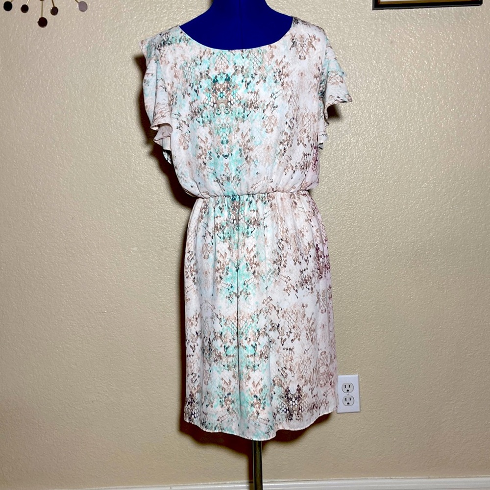 APT. 9 DREES